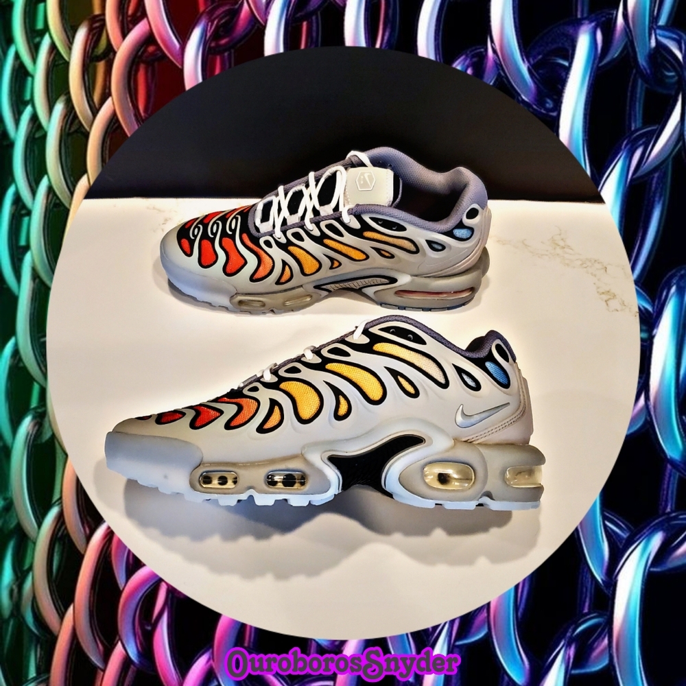 🆕️ Brand NEW Nike Air Max Plus Drift 'Light Smoke Drift' FD4290-002